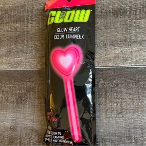 💞 New Pink Heart Shaped Glow Stick Toy Wand